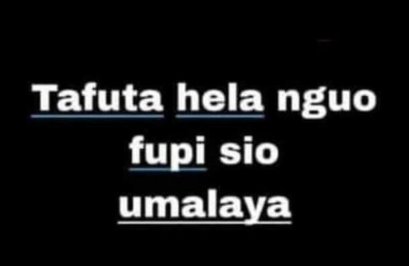 Tafuta hela nguo fupi sio ua laya