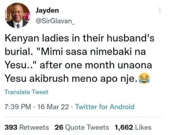 Jayden SirGlavan Kenyan ladies in their husband's burial. Mimi sasa nimebaki na