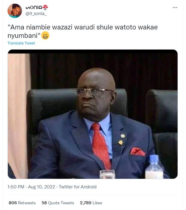 Vonio it_sonia ama niambie wazazi warudi shule watoto wakae nyumbani translate t