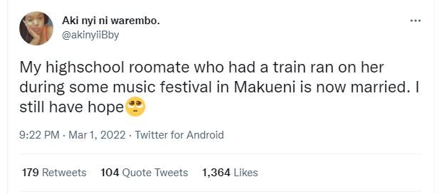 Aki nyi ni warembo akinyiibby my highschool roomate who had a train ran on her d