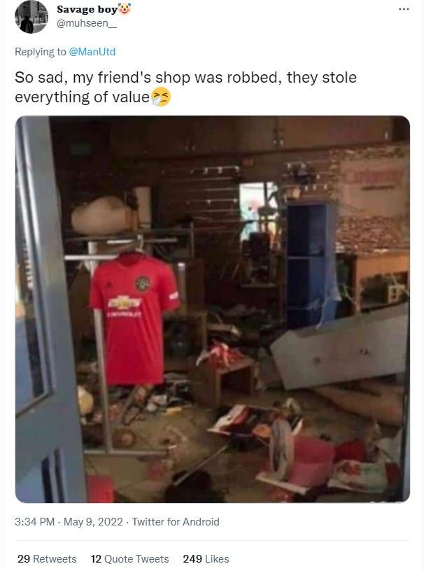 Savage boy munseen replying to manutd so sad, my friend's shop was robbed, they