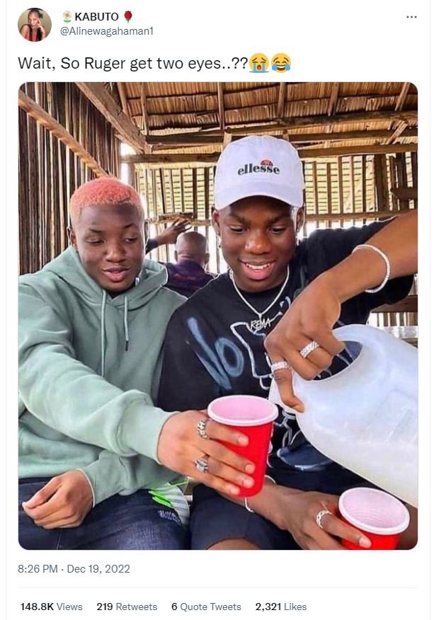 Kabuto alinewagahaman1 wait, so ruger get two eyes..?? 16 ellesse 6o 8.26 pm dec