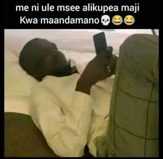 Me ni ule msee alikupea maji kwa maandamano