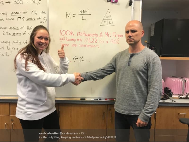 5 idcc 0hz0 gras of q arc anu d when 178 molzs of yeacs mauy íaws df h,0 24.3 gc