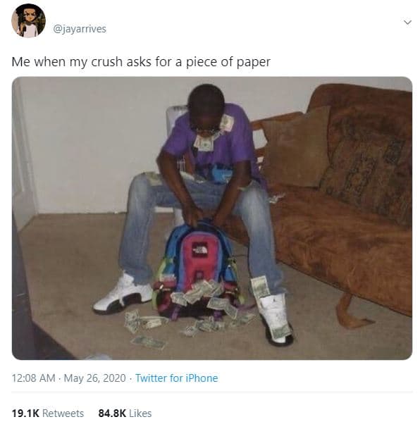 Jayarrives me when my crush asks for a piece of paper 12.08 am . may 26, twitter