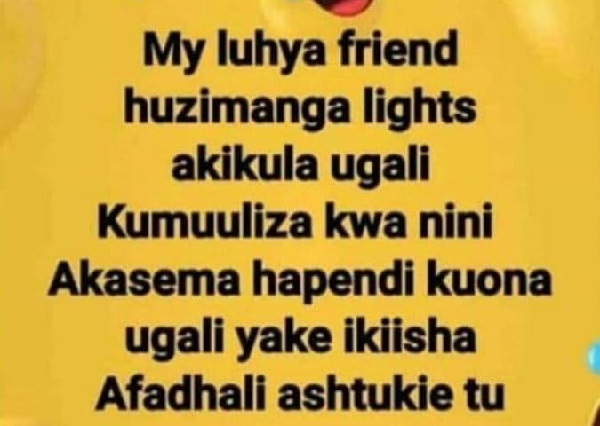 My luhya friend huzimanga lights akikula ugali kumuuliza kwa nini akasema hapend