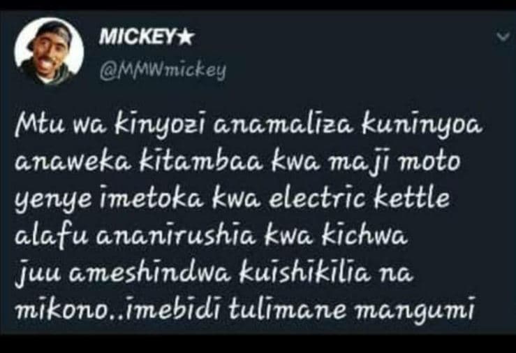 Mickey mmwmickey mtu wa kinyozi anamaliza kuninyoa anaweka kitambaa kwa maji moł