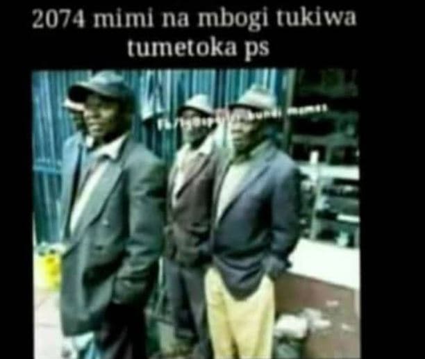 Mimi na mbogi tukiwa tumetoka ps