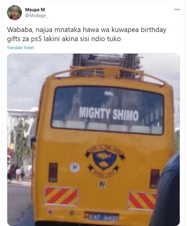 Msupa m mollage wababa, najua mnataka hawa wa kuwapea birthday gifts za ps5 laki