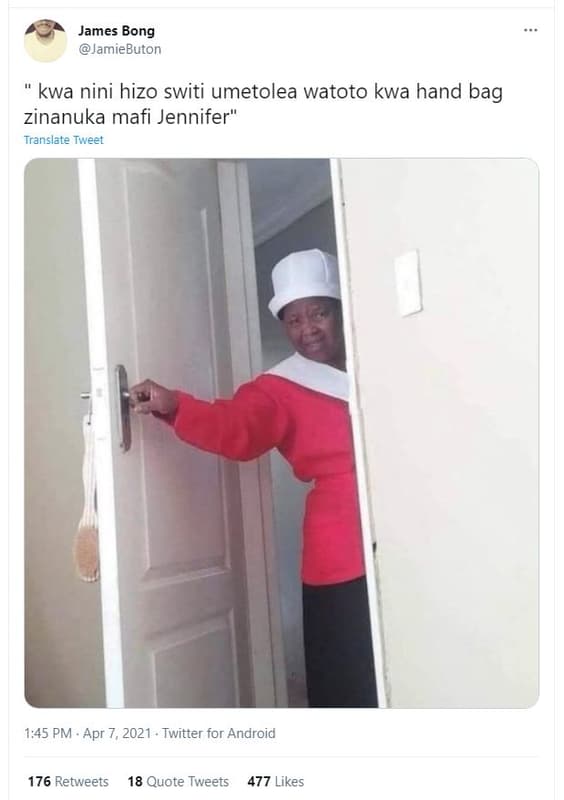 James bong jamiebuton kwa nini hizo switi umetolea watoto kwa hand bag zinanuka