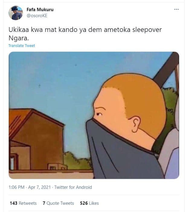 Fafa mukuru osoroke ukikaa kwa mat kando ya dem ametoka sleepover ngara. transla