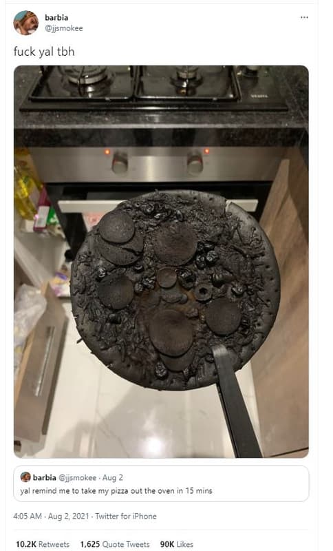 Barbia jjsmokee fuck yal tbh barbia ismokee aug remind me to take my pizza outth