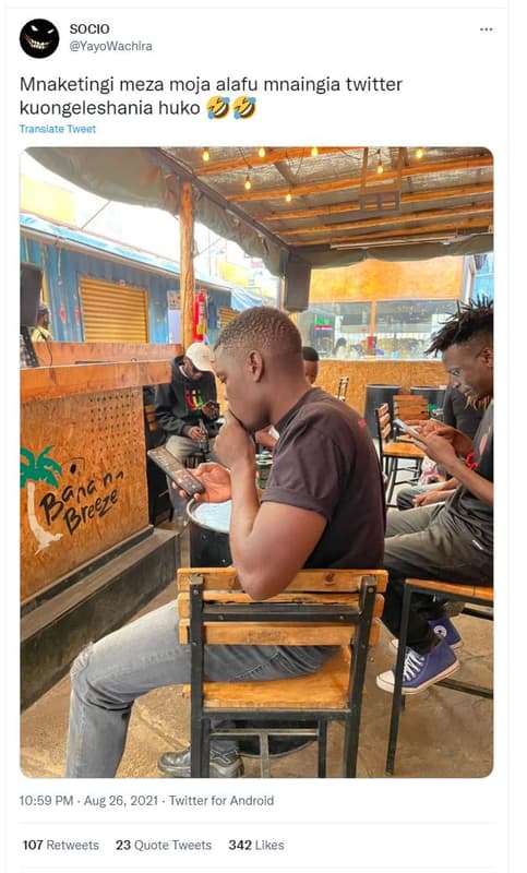 Socio yayowachira mnaketingi meza moja alafu mnaingia twitter kuongeleshania huk