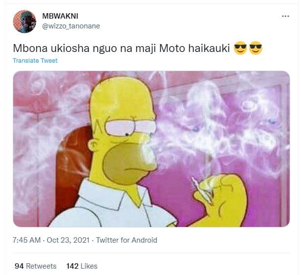 Mbwakni wizzo_tanonane mbona ukiosha nguo na maji moto haikauki translate tweet