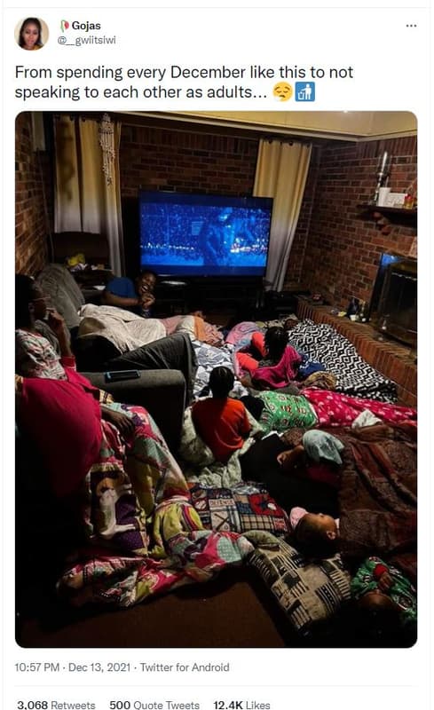 Gojas gwiitsiwi from spending every december like this to not speaking to each o