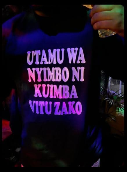 Utamu wa nyimbo ni kuimba viju zako
