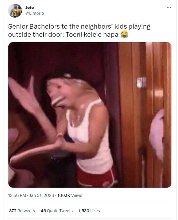 Jefe limorio senior bachelors to the neighbors' kids playing outside their door