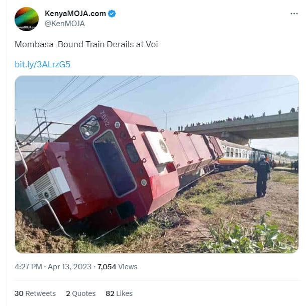 Kenyamoja.com kenmoja mombasabound train derails at voi bit ly3alrzg5 4.27 pm ap
