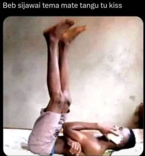 Beb sijawai tema mate tangu tu kiss