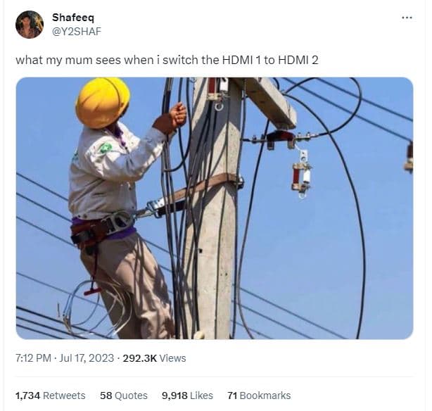 Shafeeq y2shaf what my mum sees when switch the hdmi 1 to hdmi 2 712 pm . jul 17