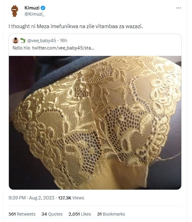 Kimuzi kimuzi _ thought ni meza imefunikwa na zile vitambaa za wazazi . vee_baby