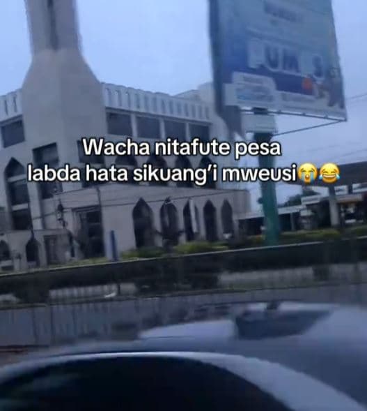 Wacha nitafute pesa labda hata sikuang'i mweusi