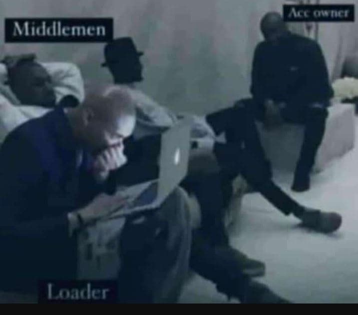 Aenn 7 mullemen londer