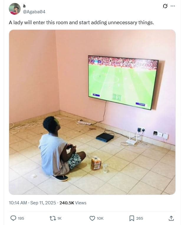 Agaba04 a lady will enter this room and start adding unnecessary things. 10.14 a